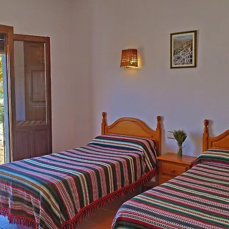 Holiday home Charmantes Mit Pool Valor