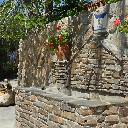 Charmantes Mit Pool Holiday home Valor